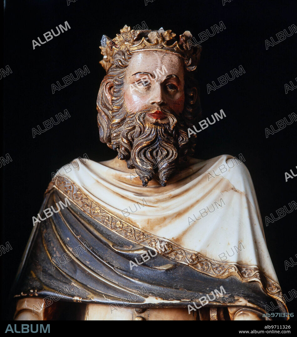 Pedro IV de Aragón, obra de Jaume Cascalls del año 1345. Catedral de Girona.