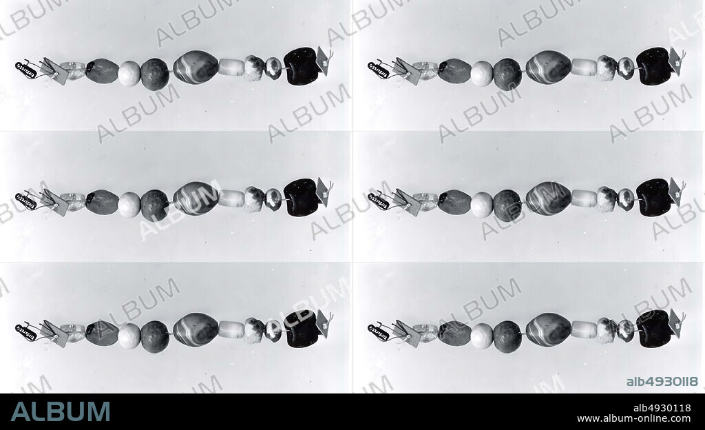 Bead necklace, Sasanian or Islamic, Sasanianearly Islamic, Date ca. 6th8th century A.D., Iran, Qasr-i Abu Nasr, Sasanian or Islamic, Rock crystal, chalcedony, agate, 1 in. (2.54 cm), Stone-Ornaments.