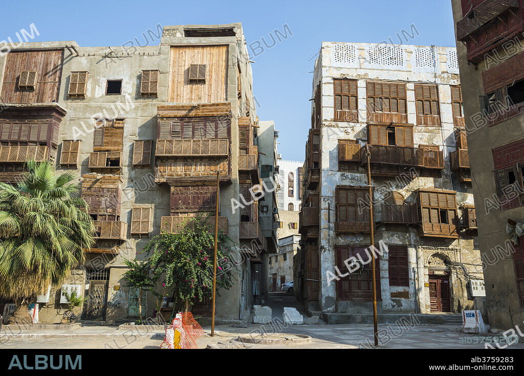 Traditional houses in the old town of Jeddah, UNESCO World Heritage Site, Saudi Arabia, Middle East.