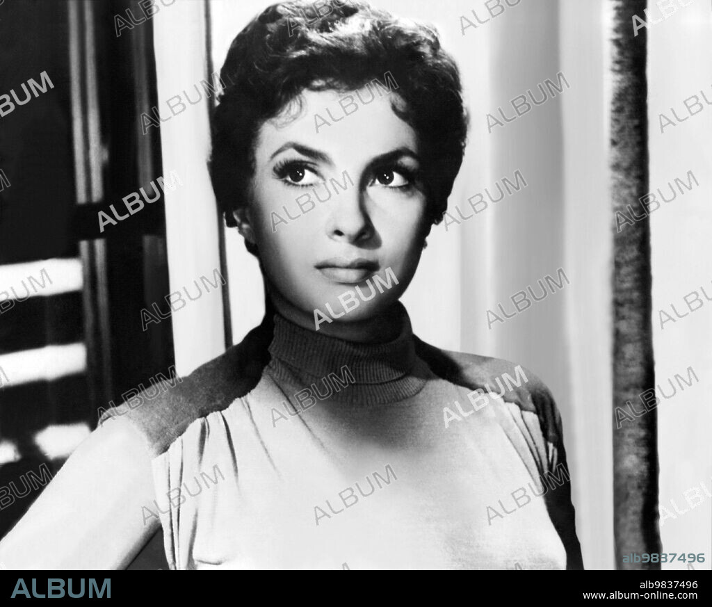 GINA LOLLOBRIGIDA en LA PROVINCIANA, 1953 (LA PROVINCIALE), dirigida por MARIO SOLDATI. Copyright Electra Compagnia Cinematografica.