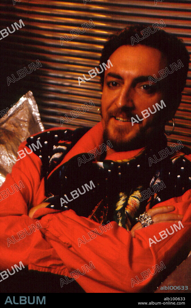 Tino Casal, cantante y compositor clave de la Movida madrileña. (61710006).