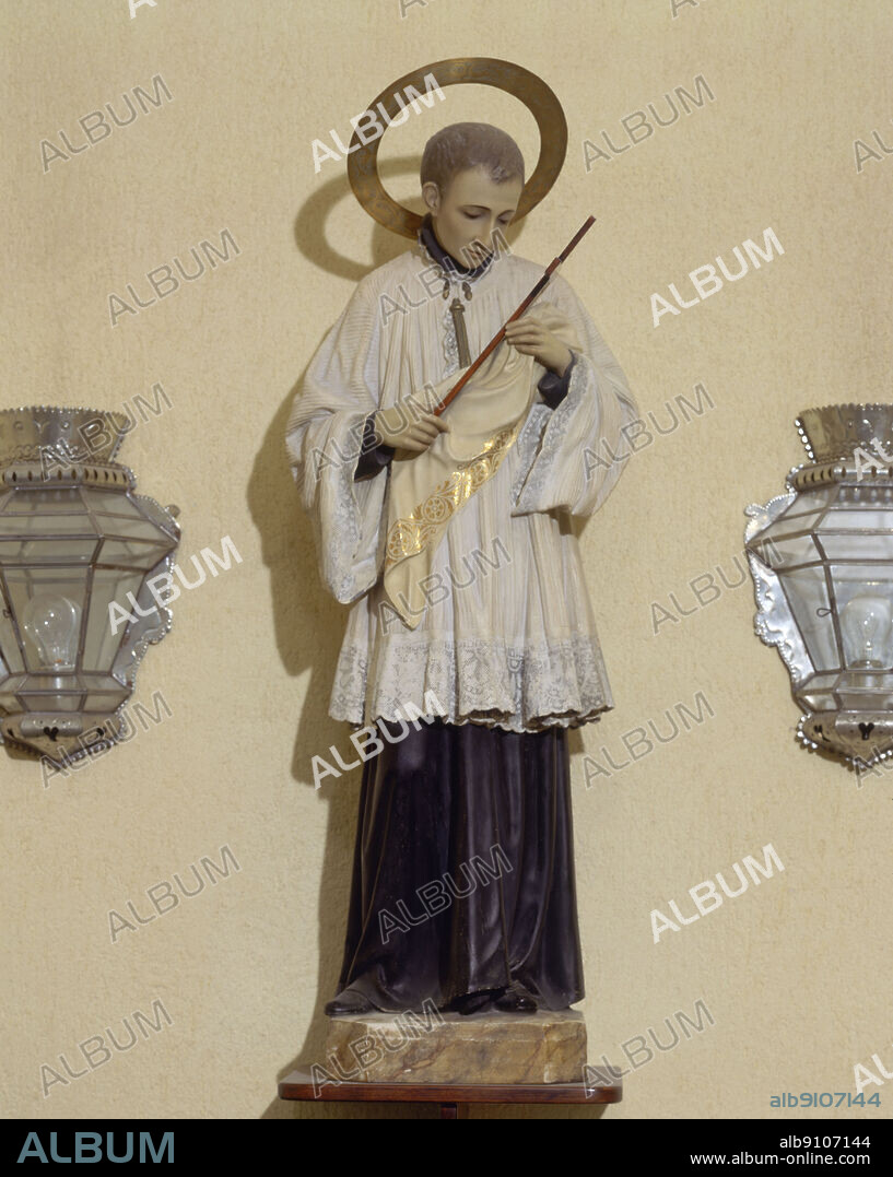 ESCULTURA DE SAN LUIS GONZAGA.