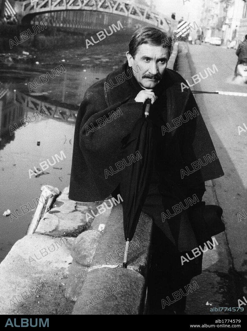 Paolo Stoppa in a TV serial. The Italian actor Paolo Stoppa playing Demetrio in 'Demetrio Pianelli' by Sandro Bolchi. Milan, 1963.