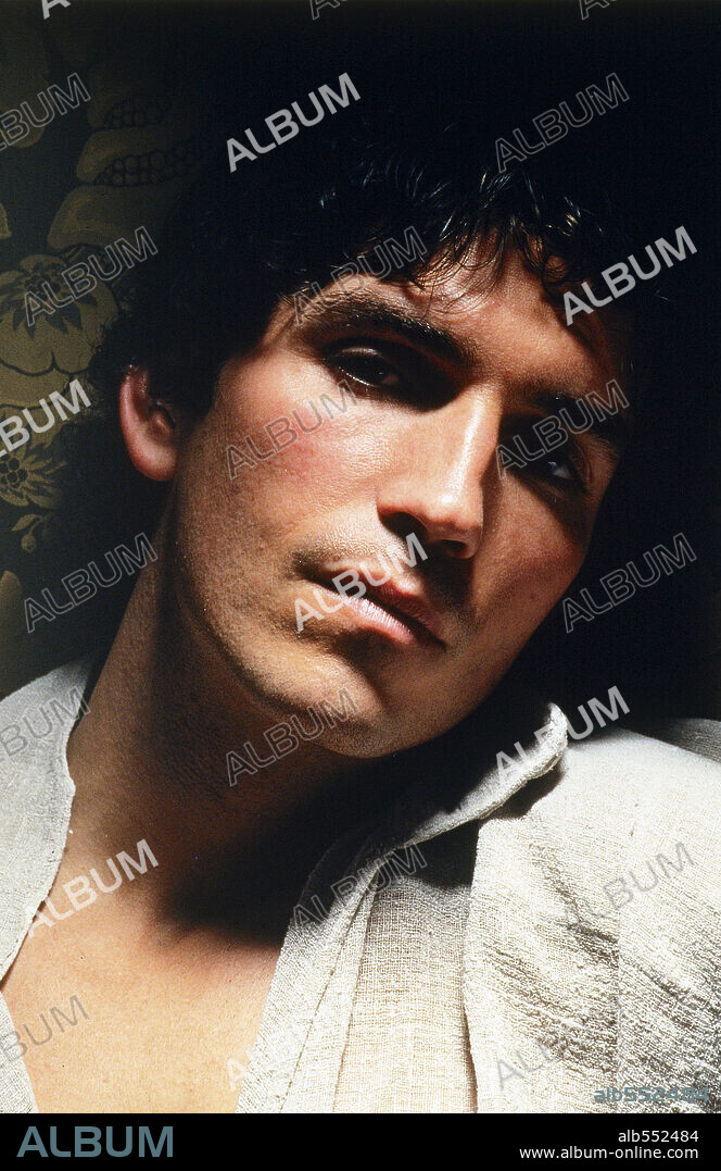 JIM CAVIEZEL in THE COUNT OF MONTE CRISTO, 2002, directed by KEVIN REYNOLDS. Copyright TOUCHSTONE PICTURES.
