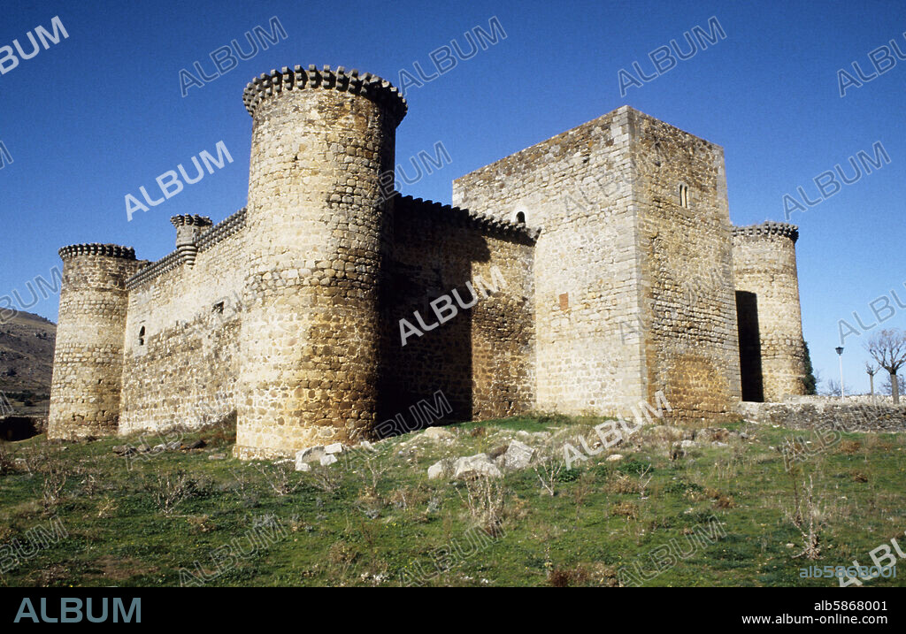 El Barco de Avila, castillo medieval.