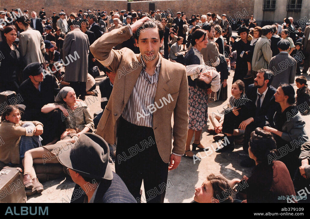 ADRIEN BRODY en EL PIANISTA, 2002 (THE PIANIST), dirigida por ROMAN POLANSKI. Copyright FOCUS FEATURES.
