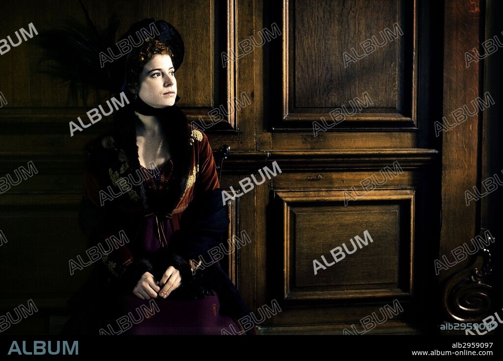 JESSIE BUCKLEY in TABOO, 2017, directed by CHIPS HARDY, STEVEN KNIGHT and TOM HARDY. Copyright HARDY, SON & BAKER/SCOTT FREE PRODUCTIONS. Season 1.