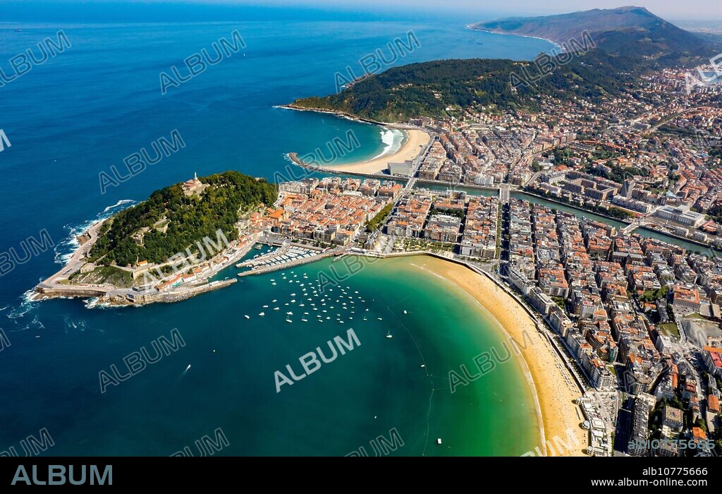 Aerial view. La Concha Bay. Donostia. San Sebastian. Gipuzkoa. Basque Country. Spain.