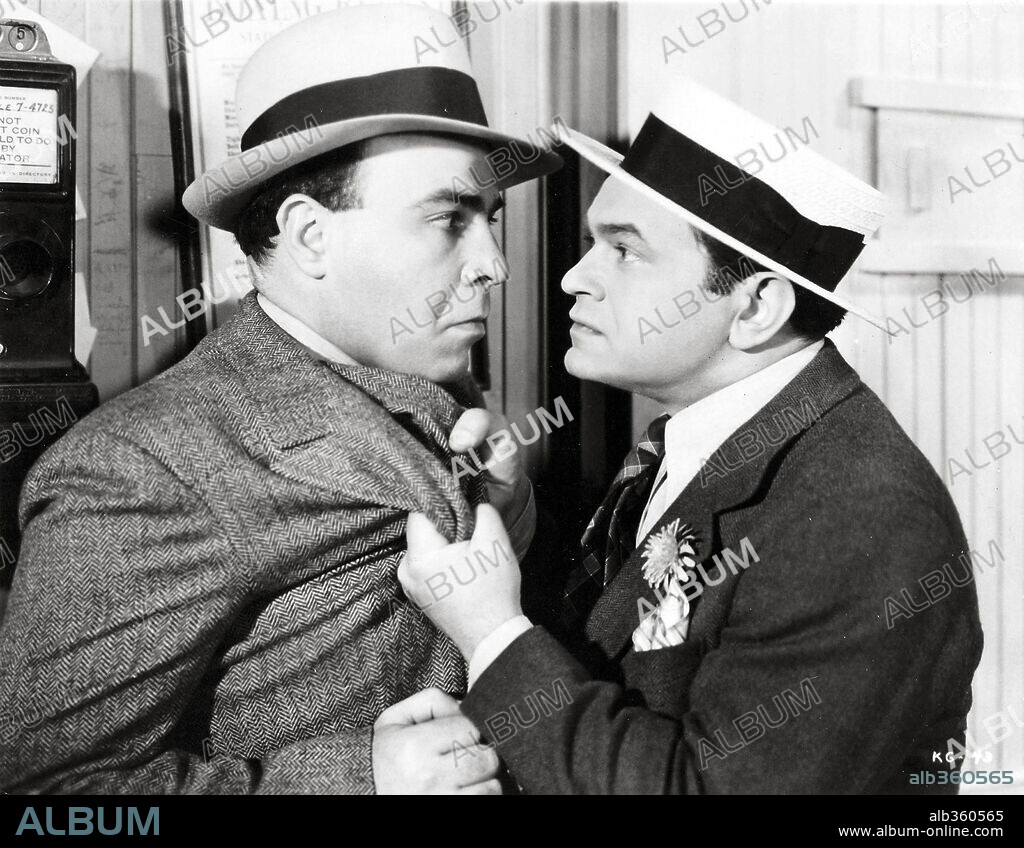 BEN WELDEN and EDWARD G. ROBINSON in KID GALAHAD, 1937, directed by MICHAEL CURTIZ. Copyright WARNER BROTHERS.