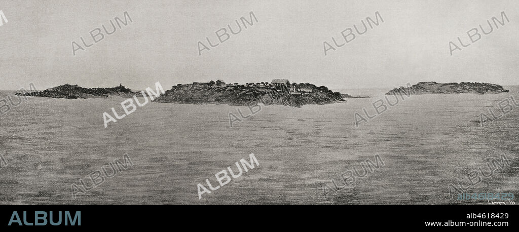 Guayana Francesa. Islas de la Salvación. Isla del Diablo, habilitada como colonia penitenciaria, en la que cumplió su condena el ex-capitán francés Alfred Dreyfus entre 1895 y 1899. De izquierda a derecha: Isla del Diablo, Isla Real e Isla de San José. Fotograbado por Laporta. La Ilustración Española y Americana, 1898.