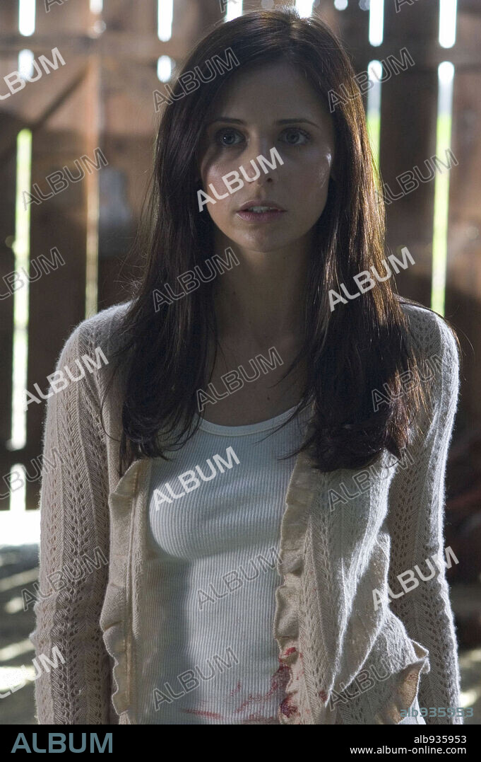 SARAH MICHELLE GELLAR en REGRESO, EL {RETURN, THE}, 2006 (THE RETURN), dirigida por ASIF KAPADIA. Copyright ROSEY FILM PRODUCT./BISCAYNE PICTURES/INTREPID PICTUR./RAYGU / REDIN, VAN.