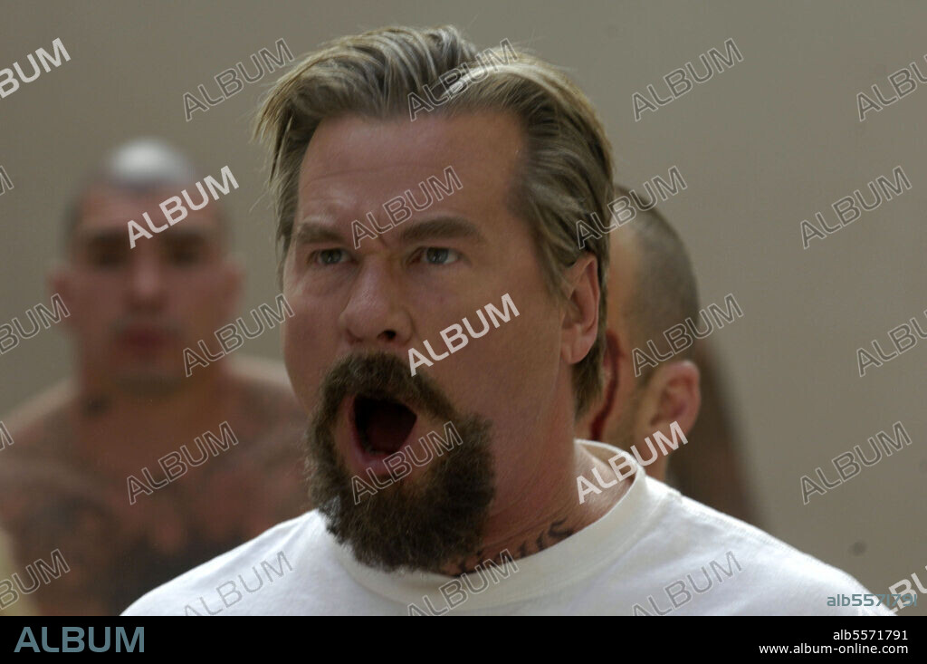 VAL KILMER en CRIMINAL, 2008 (FELÓN), dirigida por RIC ROMAN WAUGH. Copyright Pantry Films.