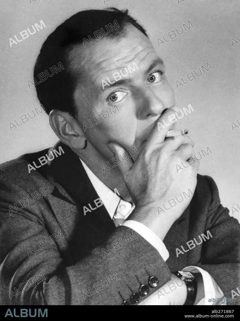 FRANK SINATRA en COMO UN TORRENTE, 1958 (SOME CAME RUNNING), dirigida por VINCENTE MINNELLI. Copyright M.G.M.