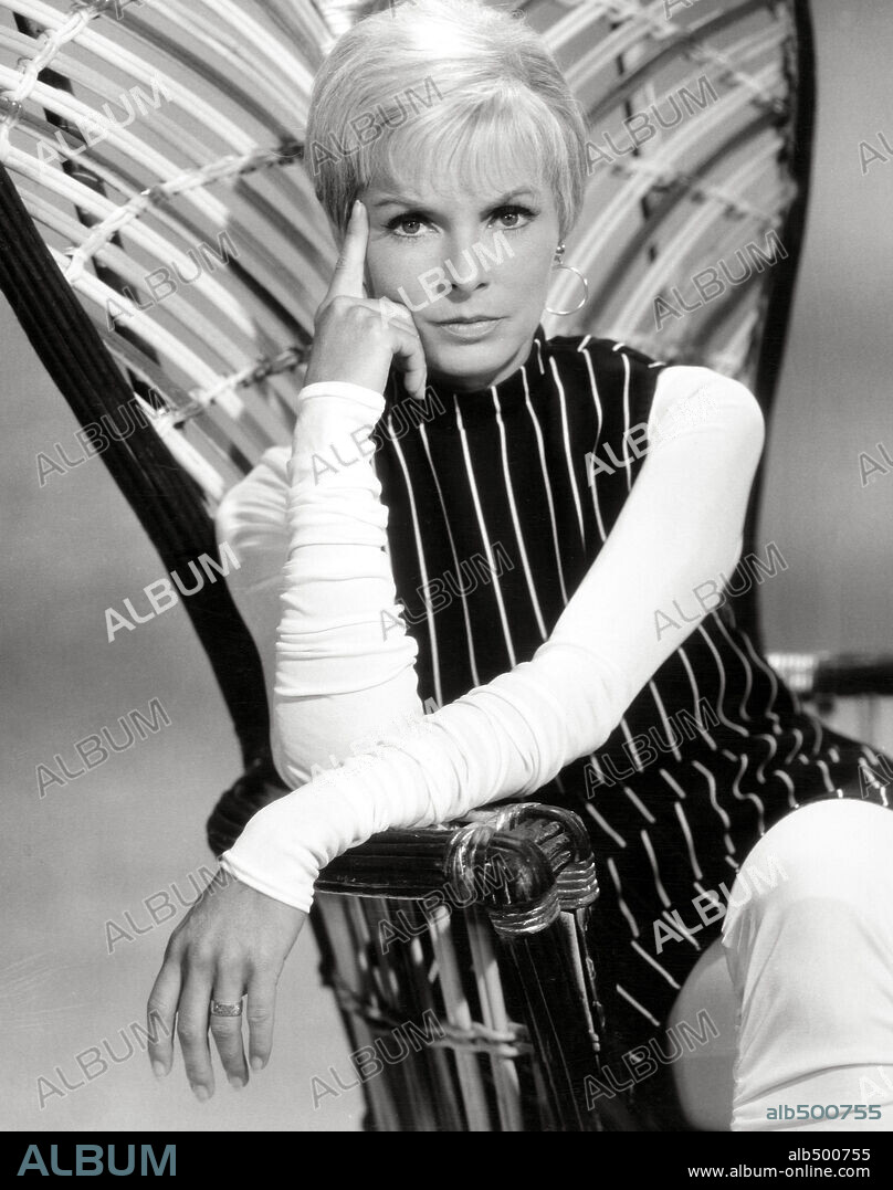 JANET LEIGH in KID RODELO, 1966, directed by RICHARD CARLSON. Copyright PARAMOUNT PICTURES.