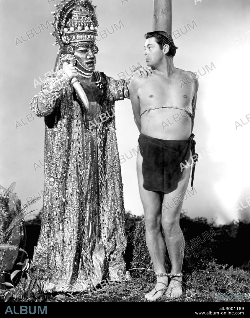 JOHNNY WEISSMULLER en TARZÁN Y LAS SIRENAS, 1948 (TARZAN AND THE MERMAIDS), dirigida por ROBERT FLOREY. Copyright RKO.
