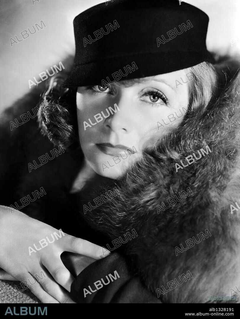 GRETA GARBO dans GRAND HOTEL, 1932, réalisé par EDMUND GOULDING. Copyright M.G.M.