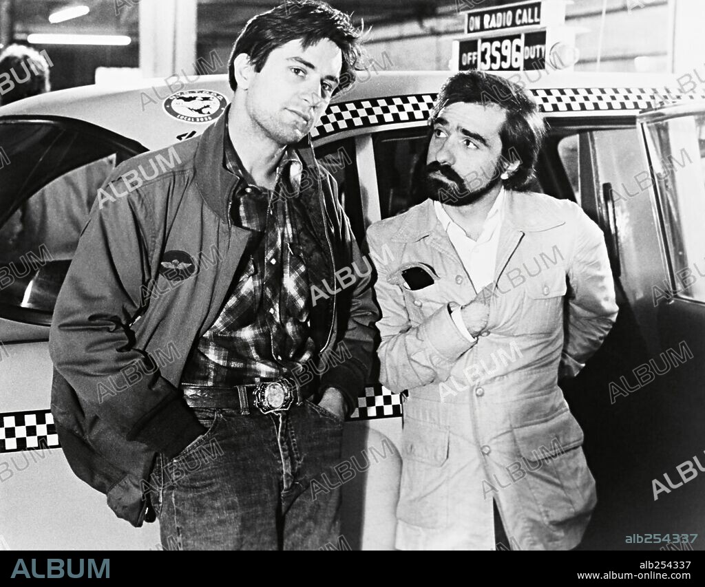 MARTIN SCORSESE und ROBERT DE NIRO in TAXI DRIVER, 1976, unter der Regie von MARTIN SCORSESE. Copyright COLUMBIA PICTURES.