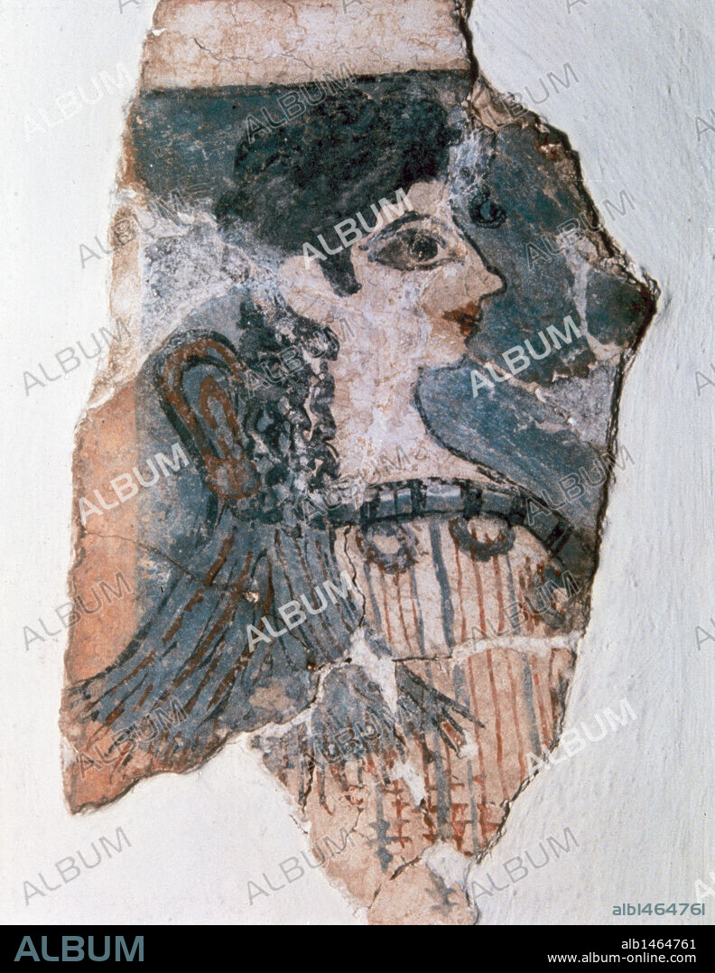 ARTE MINOICO. CRETA. FIGURA FEMENINA CON NUDO SAGRADO EN LA NUCA, CONOCIDA COMO "LA PARISINA" (1500-1450 aC). Fresco de una escena sobre OFRENDAS DE LIBACIONES, procedente del ala oeste del Palacio de Cnosos. Museo Arqueológico de Heraklio. Creta.
