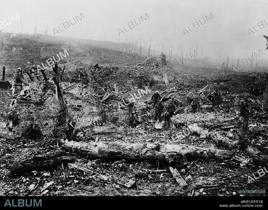 WW1: General view of the ruined village of Beaumont Hamel, Nov. 1916. The heap of ruins in the centre is the remains of the church.