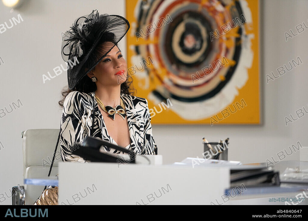 LUCY LIU in WHY WOMEN KILL, 2020, directed by MARC CHERRY. Copyright IMAGINE ENTERTAINMENT / CBS TELEVISION STUDIOS.