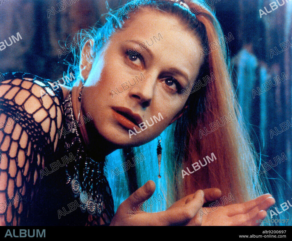HELEN MIRREN dans EXCALIBUR, 1981, réalisé par JOHN BOORMAN. Copyright ORION/WARNER BROTHERS.