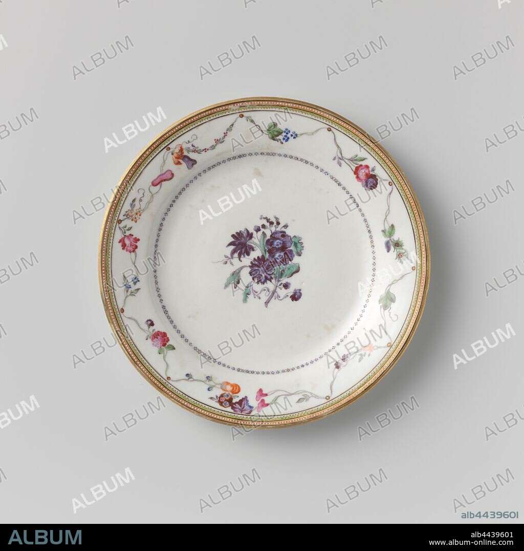 Plate with flower spray and garland, Porcelain plate, painted on the glaze in blue, red, green, purple, black and gold. On the shelf a flower branch, a decorative band on the wall, the border with a garland with flowers and fruits and a double decorative band. Famille rose., anonymous, China, c. 1790 - c. 1810, Qing-dynasty (1644-1912) / Qianlong-period (1736-1795) / Jiaqing-period (1796-1820), porcelain (material), glaze, gold (metal), vitrification, h 2.2 cm d 19.8 cm d 11.1 cm.
