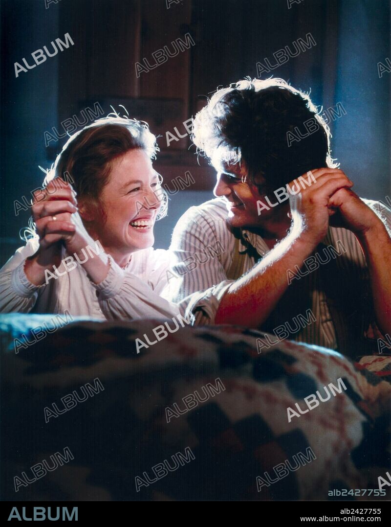 KAREN GRASSLE und MICHAEL LANDON in LITTLE HOUSE ON THE PRAIRIE, 1974, unter der Regie von MICHAEL LANDON. Copyright NBC.