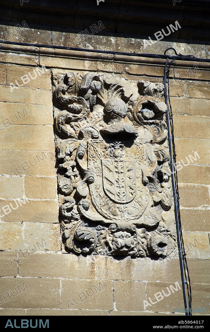 San Vicente de la Sonsierra; Plaza Mayor / escudo - blasón de los Gil.