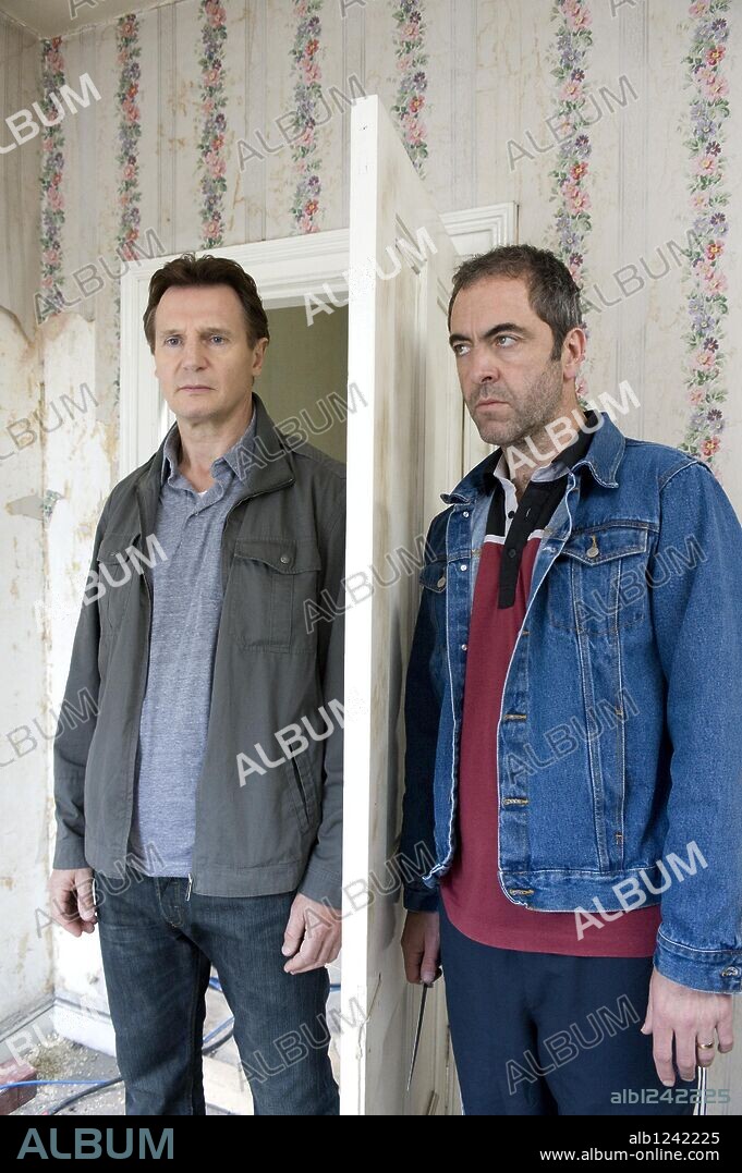 JAMES NESBITT and LIAM NEESON in FIVE MINUTES OF HEAVEN, 2009, directed by OLIVER HIRSCHBIEGEL. Copyright RUBY FILMS.