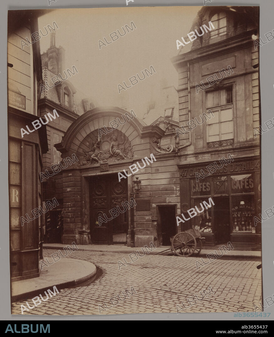 Hôtel des Ambassadeurs de Hollande, 47 rue Vieille du Temple. Artist: Eugène Atget (French, Libourne 1857-1927 Paris). Dimensions: Image: 8 1/2 in. × 7 in. (21.6 × 17.8 cm). Date: 1898.