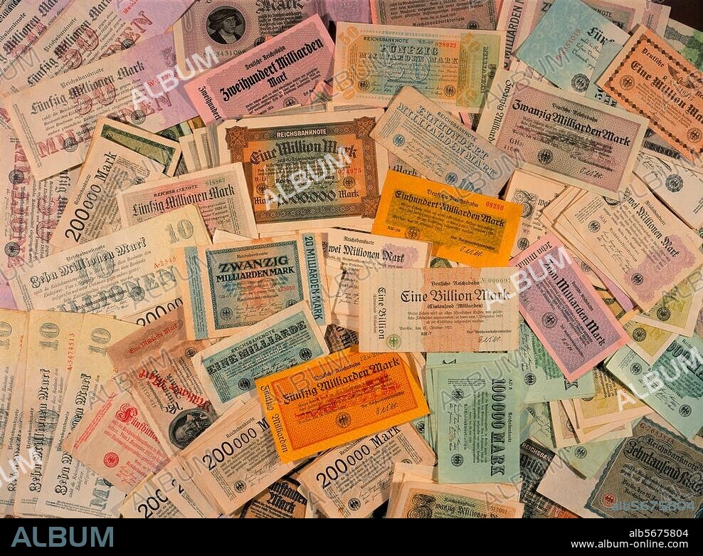 Finanzwesen / Banknoten / Deutsches Reich (Banknoten der Inflation 1919-24). Banknoten und Scheine der Jahre 1922 /1923. Berlin, Sammlung Archiv für Kunst und Geschichte.