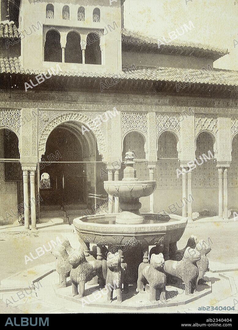 Granada, Alhambra, Patio y fuente de los  Leones.