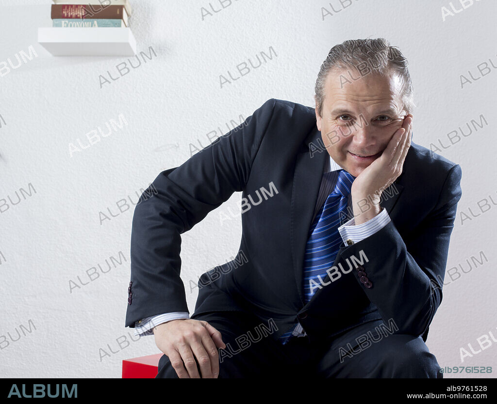 Madrid, 02/19/2015. Interview with Antonio Miguel Carmona, Psoe candidate for mayor of Madrid. Photo: Ignacio Gil Archdc.