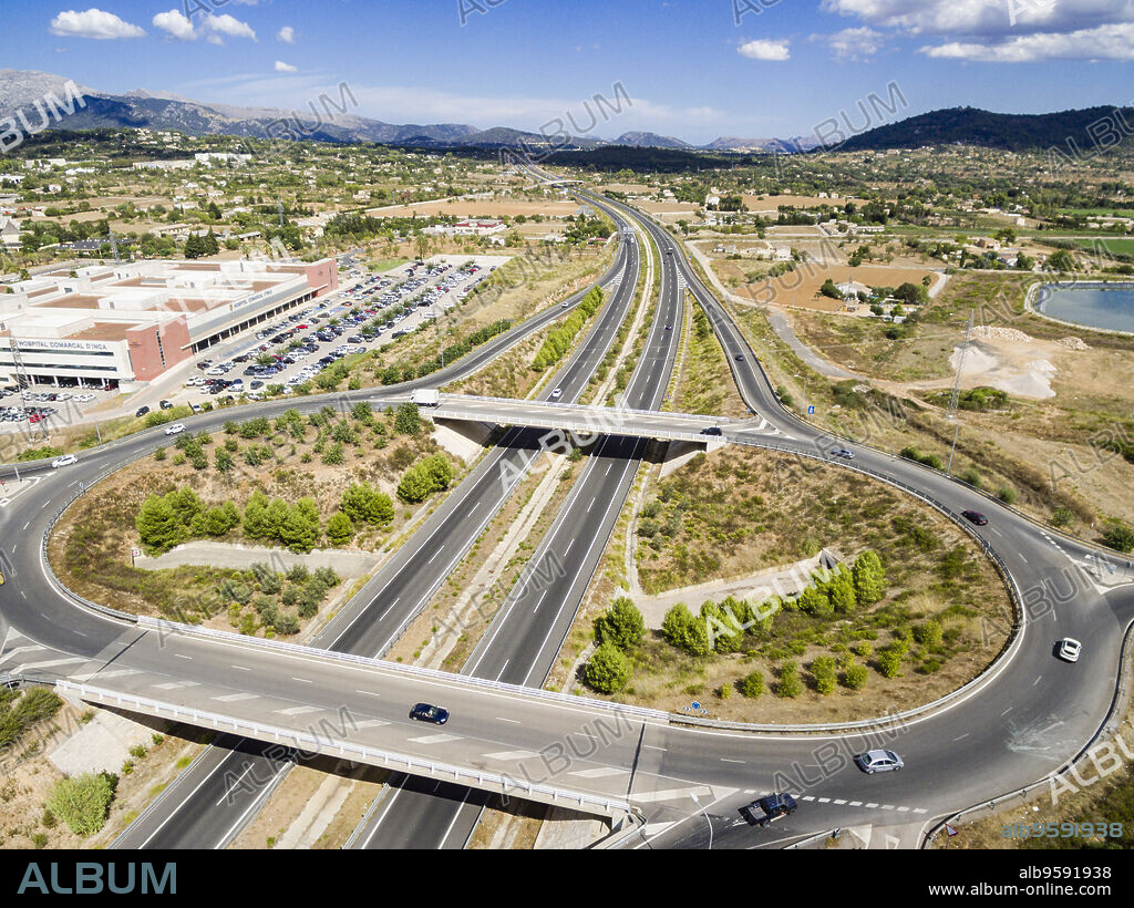 autopista Ma-13, rotonda de Inca, Mallorca, balearic islands, spain, europe.