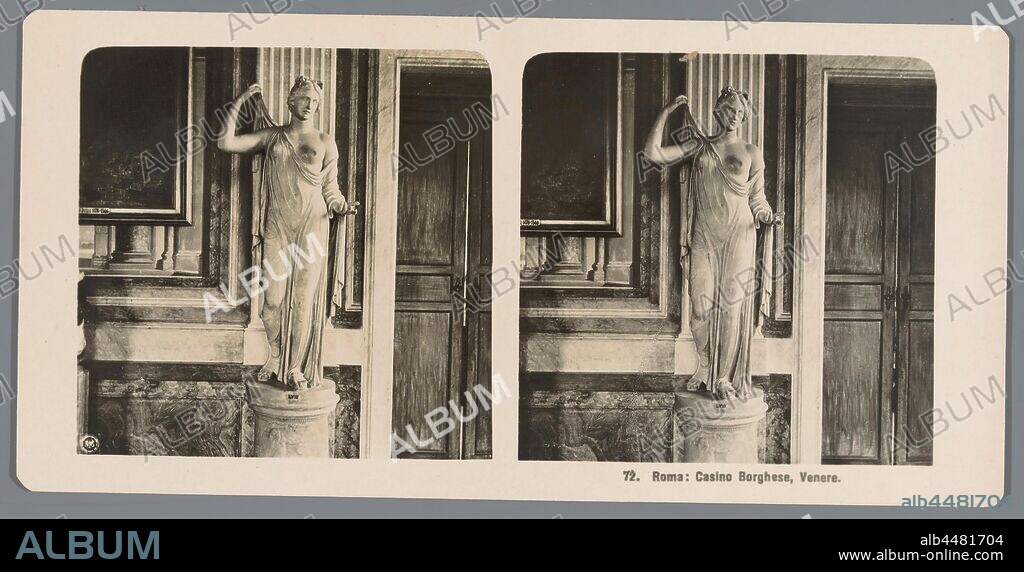 Sculpture of Venus in the Villa Borghese in Rome Roma: Casino Borghese, Venere (title on object), sculpture, (story of) Venus (Aphrodite), Neue Photographische Gesellschaft (mentioned on object), Villa Borghese, c. 1900 - c. 1910, cardboard, photographic paper, gelatin silver print, h 88 mm × w 179 mm.