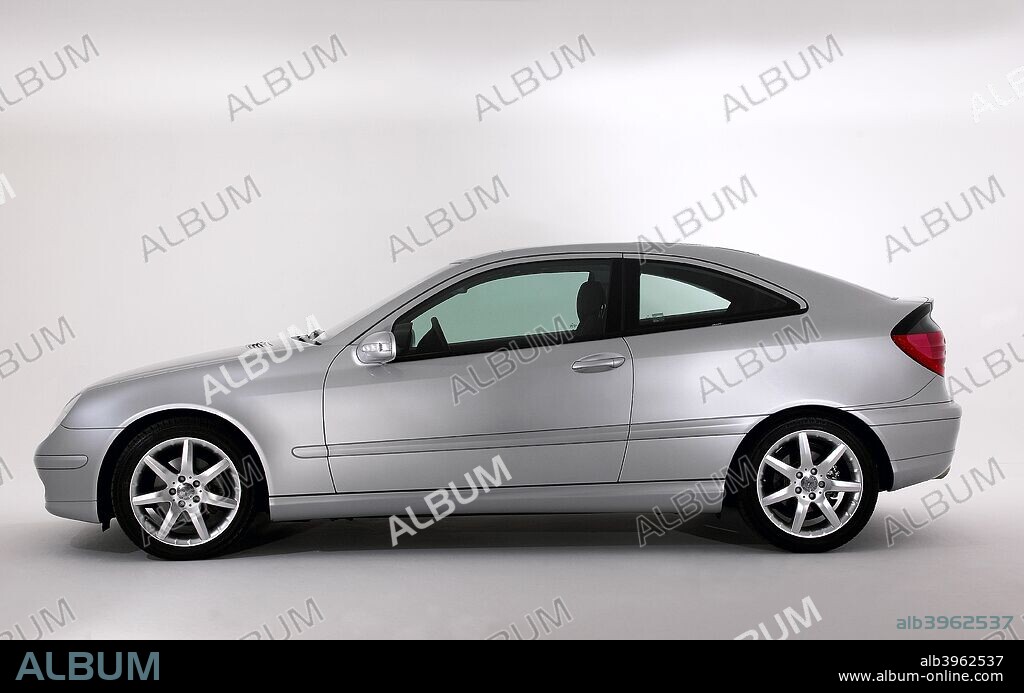 2003 Mercedes Benz C200k Coupe.