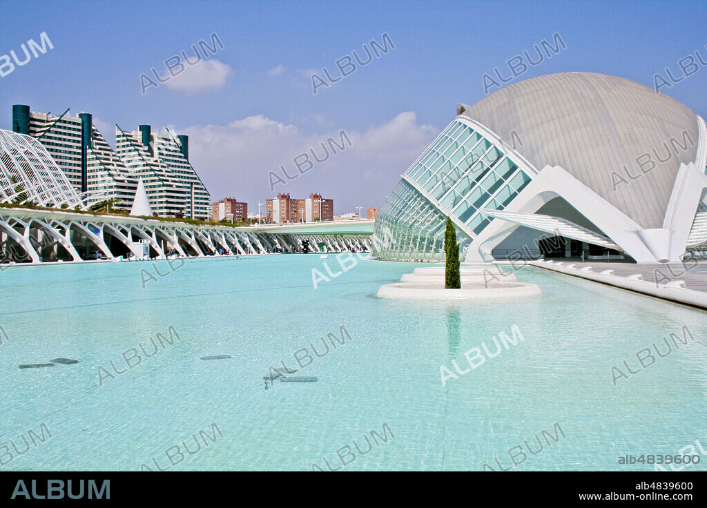 València, Comunidad Valenciana, Spain. Museum of Arts and Sciences (Ciutat de les Arts i les Ciències or Ciudad de las Artes y de las Ciencias). The Hemisfèric was inaugurated in 1998 and was the first building in the City of Arts and Sciences to open its doors to the public. Designed by Santiago Calatrava, with an ovoid roof over 100 metres long that contains in its interior the large sphere that constitutes the projection room.
