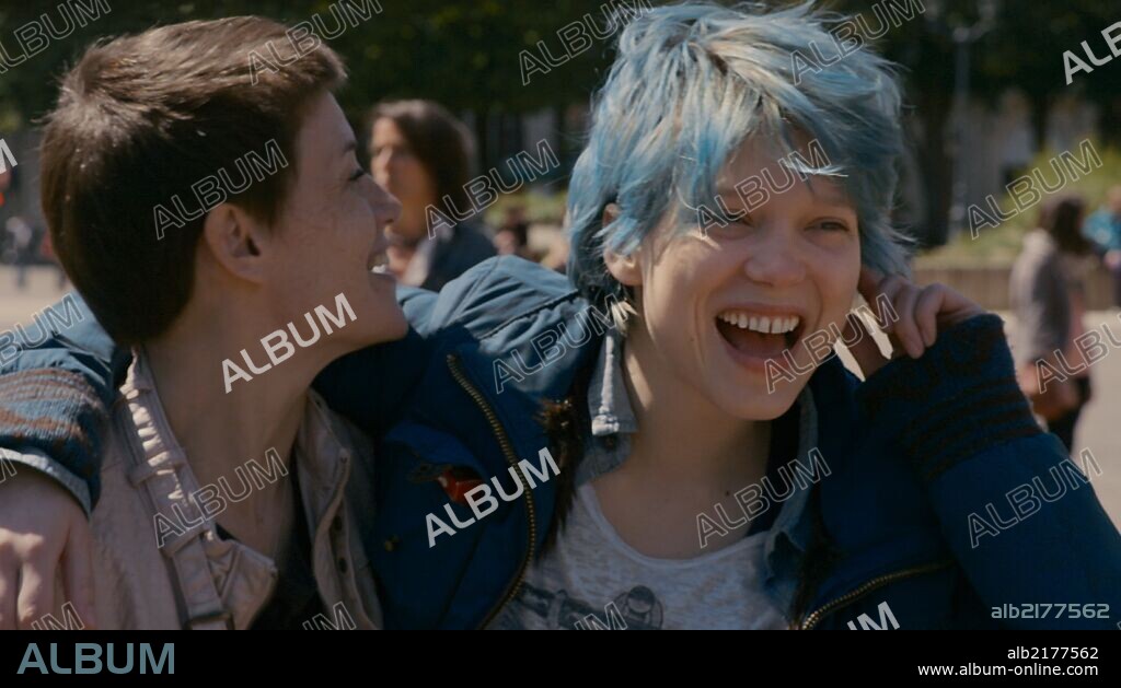 ADELE EXARCHOPOULOS y LEA SEYDOUX en LA VIDA DE ADELE, 2013 (LA VIE D'ADELE), dirigida por ABDEL KECHICHE. Copyright QUAT'SOUS FILMS/WILD BUNCH.