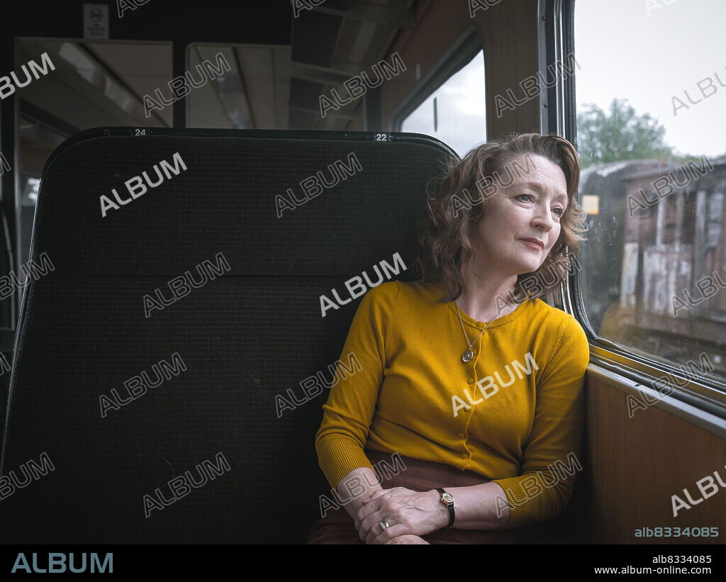 LESLEY MANVILLE in ORDINARY LOVE, 2019, directed by GLENN LEYBURN and LISA BARROS. Copyright HEAD GEAR FILMS.