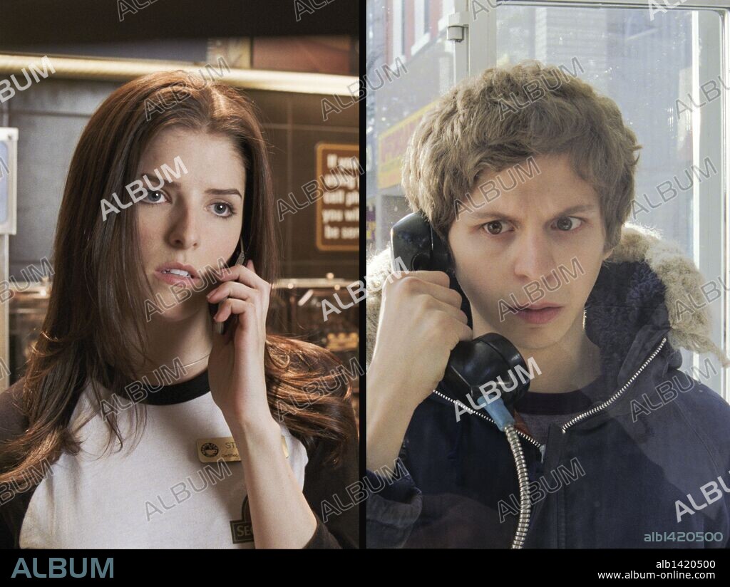 ANNA KENDRICK and MICHAEL CERA in SCOTT PILGRIM VS. THE WORLD, 2010, directed by EDGAR WRIGHT. Copyright MARC PLATT PRODUCTIONS.