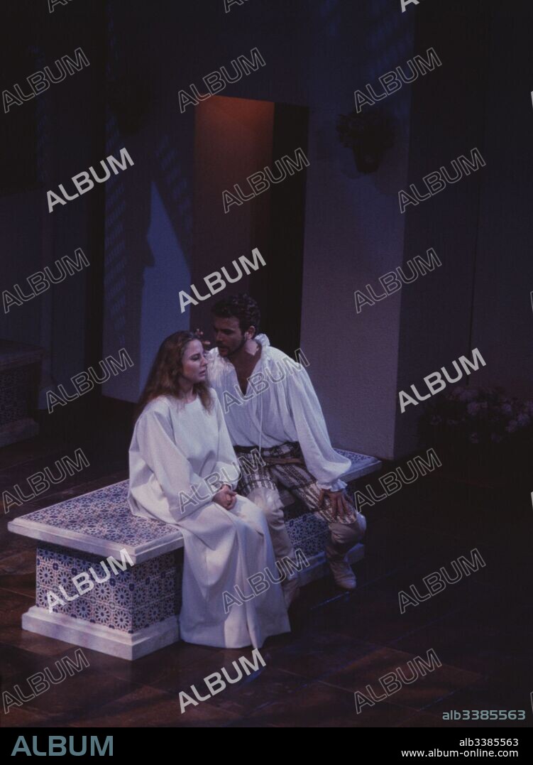 ZORRILLA , JOSE  ESCRITOR ESPAÑOL . VALLADOLID 1817 - 1893  TEATRO." DON JUAN TENORIO " . REPRESENTACION TEATRAL EN MADRID , AÑO 1990.  DIRECTOR , GUSTAVO PEREZ PUIG  ACTORES , CARLOS NAYA , NATALIA DICENTA.