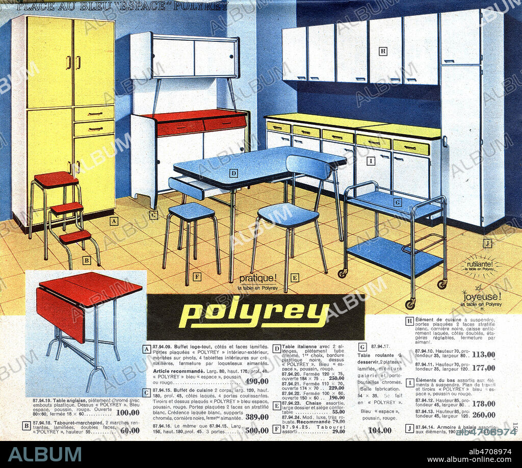 Cuisine en FORMICA typique des annees 60 - LA FEMME CHEZ ELLE, le magazine du magasin au Bon Marche, CATALOGUE DE VENTE, ETE 1963. annees 60. 1960 1965. Credit Collection privee/KHARBINE TAPABOR.