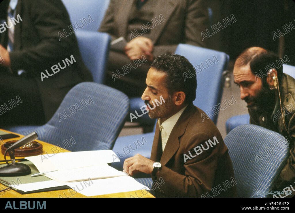 Mohammad Ali Rajai, Prime Minister of Iran, speaking at United Nations, New York City, New York, USA, Bernard Gotfryd, October 17, 1980.