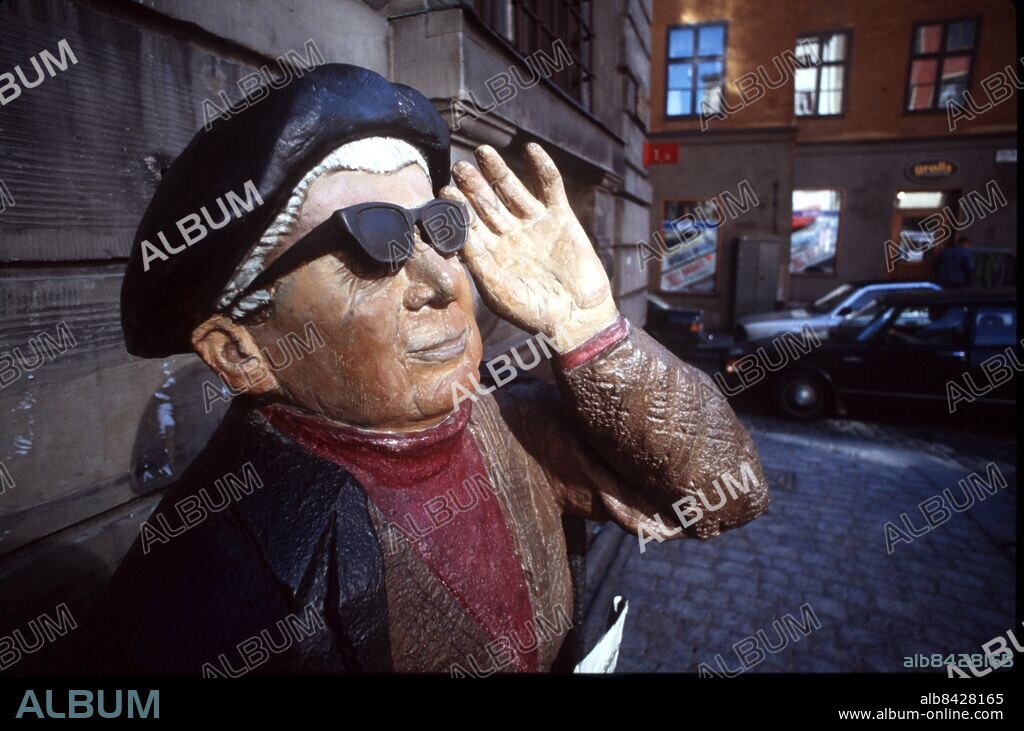 Stockholm 1985 . Evert Taube-staty på Järntorget i Gamla stan . Foto: Anders Holmström/SCANPIX code 20360.
