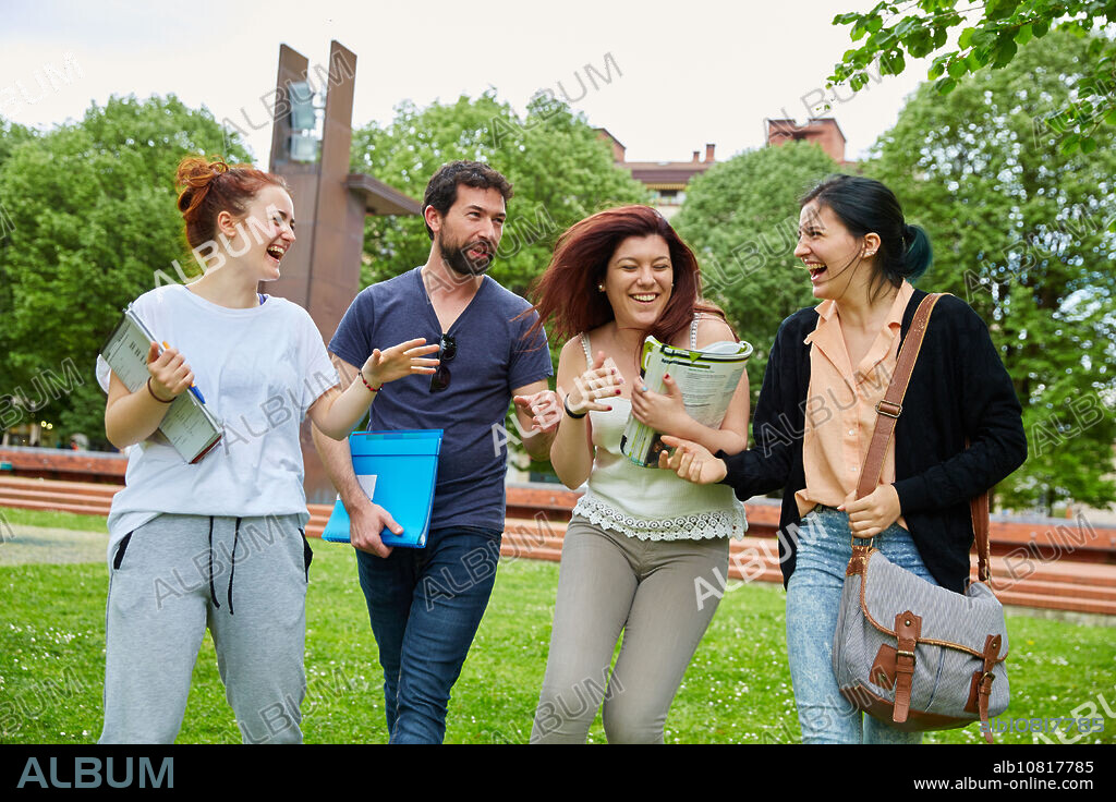 Students. Campus. College. School of Business Studies EUEE. Gipuzkoa Campus. UPV. EHU. Basque Country University. Donostia. San Sebastian. Gipuzkoa. Basque Country. Spain.