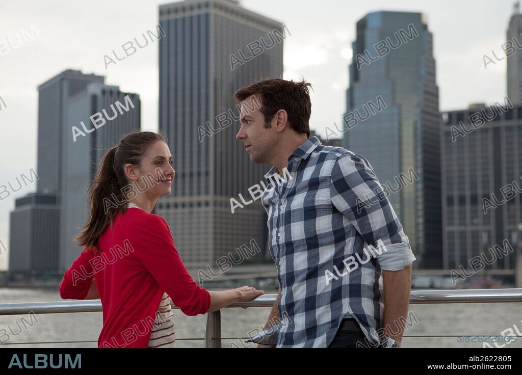 ALISON BRIE and JASON SUDEIKIS in SLEEPING WITH OTHER PEOPLE, 2015, directed by LESLYE HEADLAND. Copyright SIDNEY KIMMEL ENTERTAINMENT.
