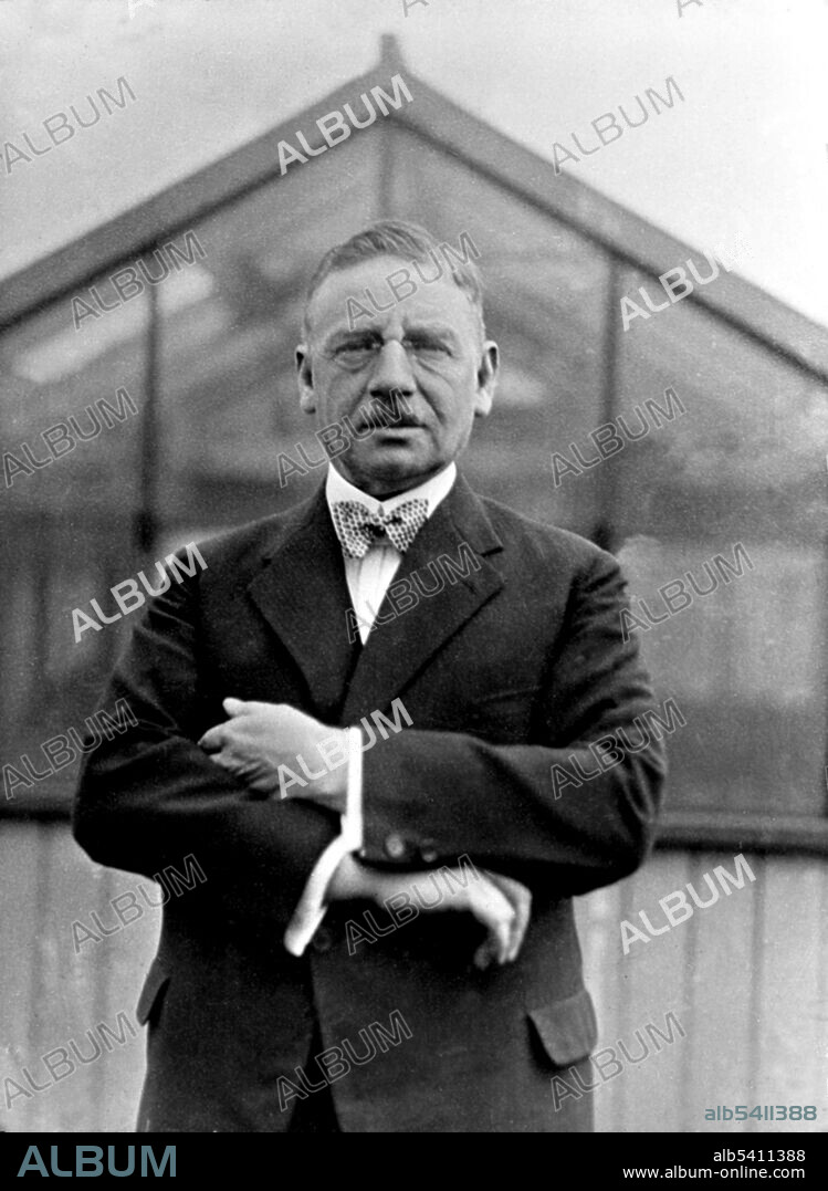 Otto Loewi at the International Physiological Congress in Boston, 1929. Otto Loewi (June 3, 1873 - December 25, 1961) was a German-American pharmacologist, often called the "father of neuroscience." His first studies were in the field of metabolism where he proved that animals are able to rebuild their proteins from their degradation products, the amino acids, an essential discovery with regard to nutrition. He investigated how vital organs respond to chemical and electrical stimulation. He also established their relative dependence on epinephrine for proper function. Consequently, he learnt how nerve impulses are transmitted by chemical messengers. The first chemical neurotransmitter that he identified was acetylcholine. For this discovery he was awarded the Nobel Prize in Physiology or Medicine in 1936 which he shared with Henry Dale. When the Germans invaded Austria, in 1938, Loewi arrested and then released on condition that he voluntarily relinquish all his possessions to the Nazis. He moved to the US in 1940, where he became a research professor at the New York University College of Medicine. In 1946, he became a naturalized citizen of the United States. He died in 1961 at the age of 88.