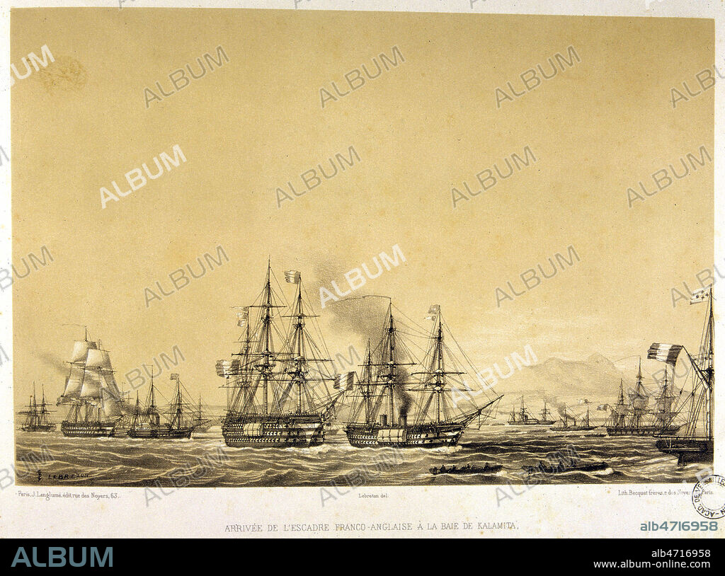 'Arrivee de l'esadre franco-anglaise a la baie de Kalamita' pendant la guerre de Crimee. Lithographie tiree de l'ouvrage de LEBRETON 'La marine au 19eme s', publie vers 1855 et conserve a la bibliotheque municipale de Versailles (XIXe, 19e s.). Credit : Collection JEAN VIGNE / KHARBONE-TAPABOR.