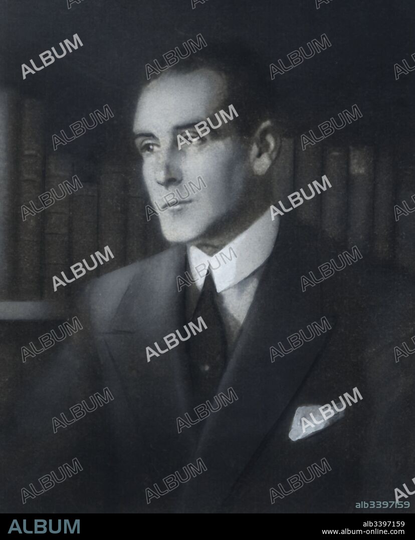 Gonzalo Zaldumbide (1884-1965), escritor, ensayista y diplomático ecuatoriano.