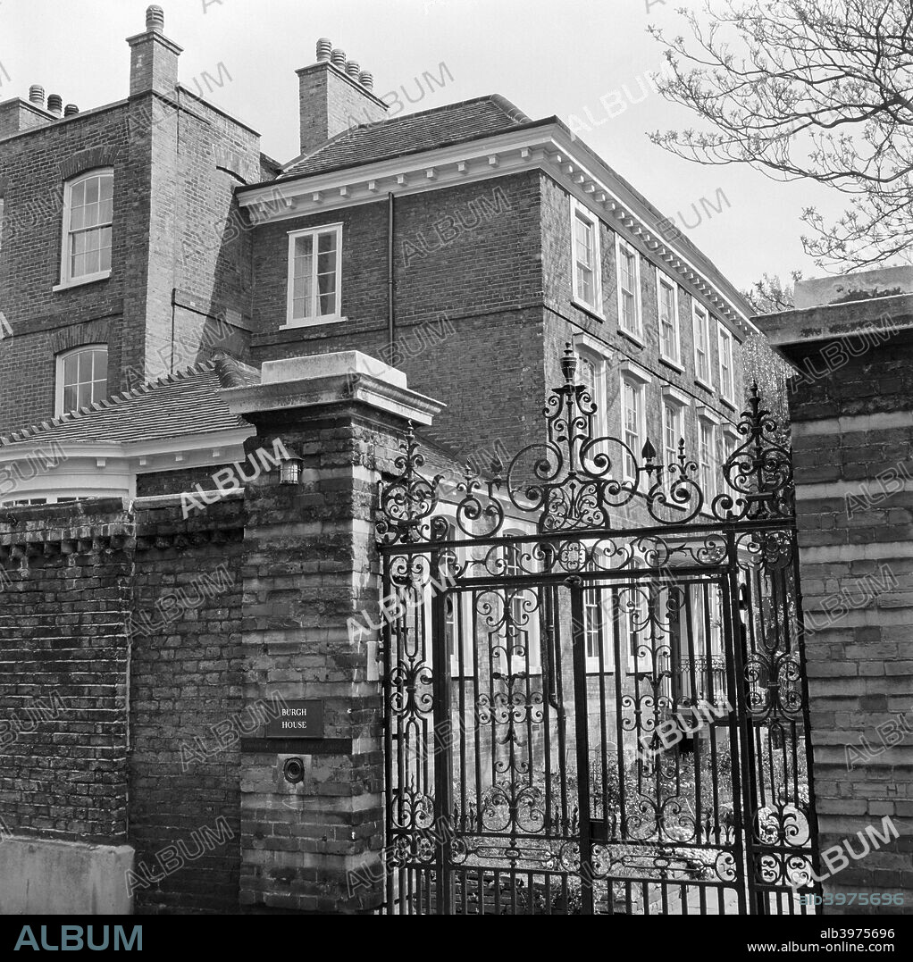 Burgh House, New End Square, Hampstead, London, 1960-1965. The ornate garden gateway and wall of Burgh House.